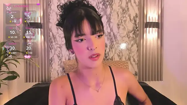 ChloeeMason online show from December 2, 2025, 11:01 am