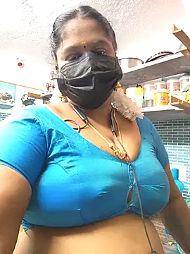 bakyasree143 online show from December 14, 2025, 8:03 pm