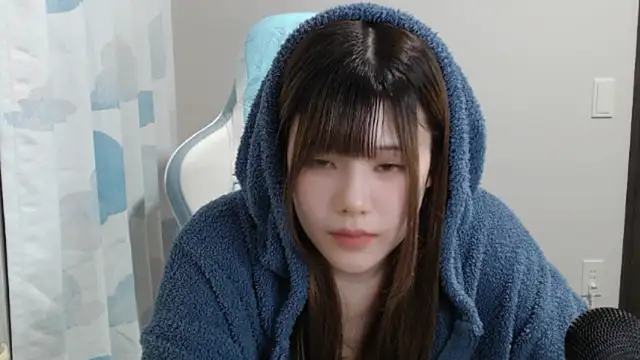 Snapshot of asuka_xoxo chatting on May 16, 2026, 1:10 pm asuka xoxo online show from May 16, 2026, 1:10 pm