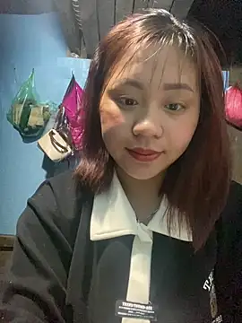 maianhcute online show from February 7, 2026, 2:58 pm