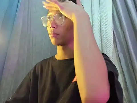 Aiko shemalexxx online show from September 24, 2025, 10:22 am