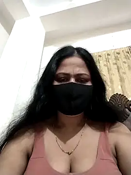 Snapshot of Neha-37 chatting on October 20, 2025, 4:40 pm Neha-37 online show from October 20, 2025, 4:40 pm