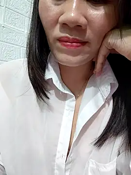 Singlemom69x online show from November 16, 2025, 3:00 am