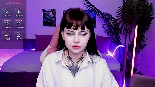 Snapshot of Morana_Batt chatting on September 22, 2025, 8:42 am Morana Batt online show from September 22, 2025, 8:42 am