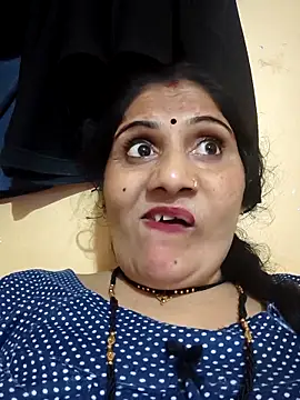 Rakhi99x online show from October 3, 2025, 5:03 pm