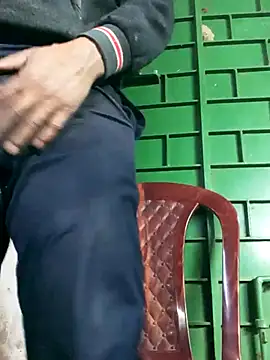 boyraj28 online show from February 16, 2026, 7:56 pm