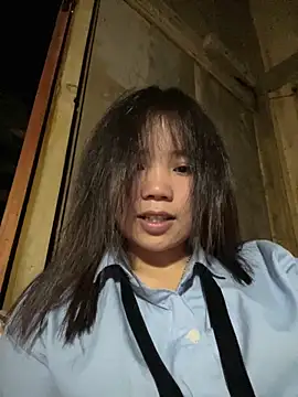 Ngoc-bbi online show from February 12, 2026, 12:49 pm