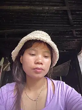 Ngoc-bbi online show from May 22, 2026, 3:26 am