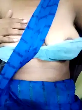 Snapshot of Cute-Rashmii chatting on September 10, 2025, 10:25 am Cute-Rashmii online show from September 10, 2025, 10:25 am