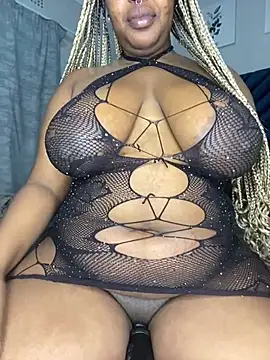 Snapshot of Ebony_Warlock_ chatting on August 9, 2026, 4:18 am Ebony Warlock online show from August 9, 2026, 4:18 am