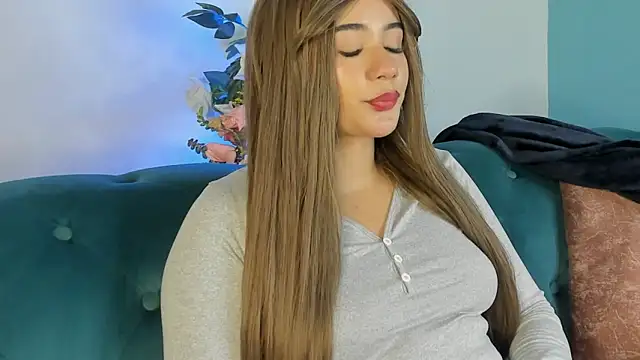 Snapshot of SwweetMoon chatting on September 16, 2025, 1:56 pm SwweetMoon online show from September 16, 2025, 1:56 pm