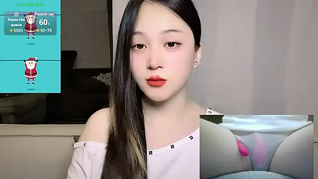 woaiqinqin online show from June 26, 2026, 4:35 pm