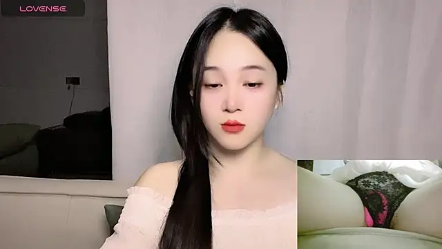 Snapshot of woaiqinqin chatting on November 9, 2025, 3:27 pm woaiqinqin online show from November 9, 2025, 3:27 pm