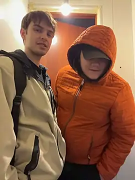 Snapshot of desiredude9 chatting on February 5, 2026, 1:40 pm desiredude9 online show from February 5, 2026, 1:40 pm