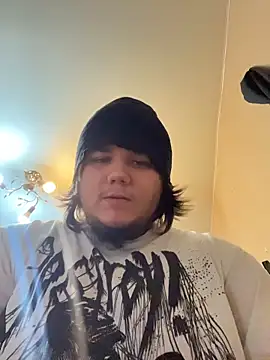 Snapshot of desiredude9 chatting on February 24, 2026, 3:46 pm desiredude9 online show from February 24, 2026, 3:46 pm