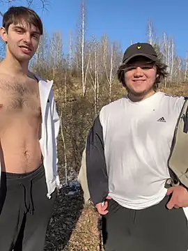 Snapshot of desiredude9 chatting on October 19, 2025, 6:49 am desiredude9 online show from October 19, 2025, 6:49 am