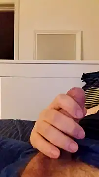 Snapshot of NewJoiner chatting on September 10, 2025, 9:25 pm NewJoiner online show from September 10, 2025, 9:25 pm