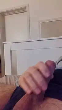 Snapshot of NewJoiner chatting on November 29, 2025, 3:17 am NewJoiner online show from November 29, 2025, 3:17 am