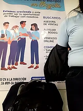 Snapshot of MAYE__13 chatting on January 13, 2026, 11:58 am MAYE 13 online show from January 13, 2026, 11:58 am