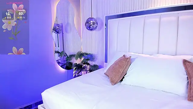 Snapshot of MariathLittle chatting on October 1, 2025, 5:39 pm MariathLittle online show from October 1, 2025, 5:39 pm