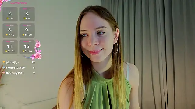 CarollSmithh online show from March 1, 2026, 9:15 pm