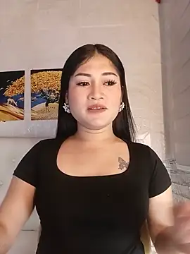 Snapshot of Naughtyalina2 chatting on July 27, 2026, 11:01 pm Naughtyalina2 online show from July 27, 2026, 11:01 pm