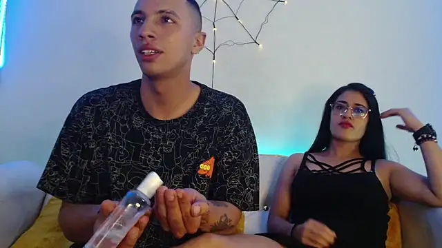 Snapshot of Luna_Noire1 chatting on October 29, 2025, 11:36 pm Luna Noire1 online show from October 29, 2025, 11:36 pm