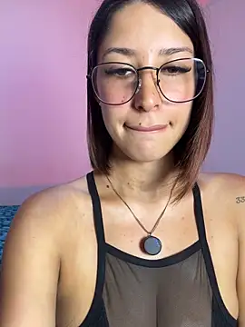 Snapshot of luvely chatting on March 13, 2026, 2:16 am luvely online show from March 13, 2026, 2:16 am