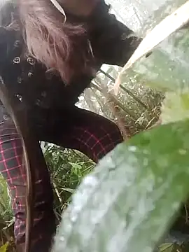 Snapshot of lusy-bae chatting on December 4, 2025, 2:54 am lusy-bae online show from December 4, 2025, 2:54 am