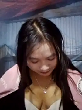 Snapshot of lusy-bae chatting on November 3, 2025, 12:20 pm lusy-bae online show from November 3, 2025, 12:20 pm