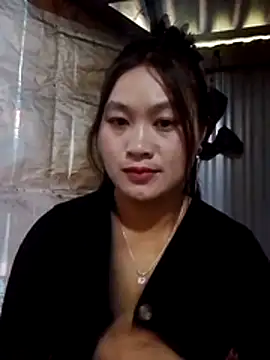 Snapshot of lusy-bae chatting on November 2, 2025, 6:29 am lusy-bae online show from November 2, 2025, 6:29 am