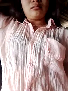 Snapshot of lusy-bae chatting on October 29, 2025, 1:37 am lusy-bae online show from October 29, 2025, 1:37 am