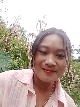 Snapshot of lusy-bae chatting on September 28, 2025, 1:23 am lusy-bae online show from September 28, 2025, 1:23 am