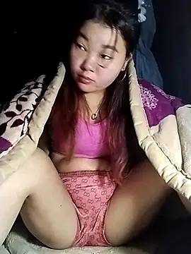 lylylove online show from February 27, 2026, 12:44 am