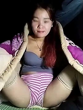 lylylove online show from December 22, 2025, 9:20 am