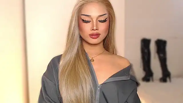 Snapshot of MissRumi_Hunter chatting on September 25, 2025, 5:19 pm MissRumi Hunter online show from September 25, 2025, 5:19 pm