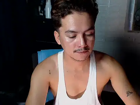 Snapshot of Tempting_jon chatting on April 23, 2026, 4:08 am Tempting jon online show from April 23, 2026, 4:08 am