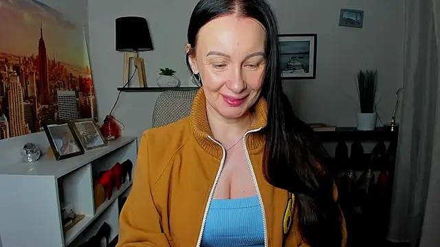 Velvet Jasmine online show from January 15, 2026, 6:28 am