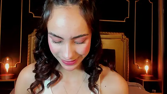 Snapshot of aitana_johns chatting on December 5, 2025, 12:26 pm aitana johns online show from December 5, 2025, 12:26 pm