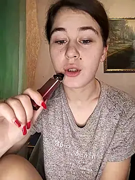 ToryTayler online show from November 18, 2025, 8:17 am