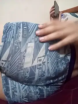 Snapshot of Dirtymorrocainbabe chatting on September 17, 2025, 6:54 pm Dirtymorrocainbabe online show from September 17, 2025, 6:54 pm