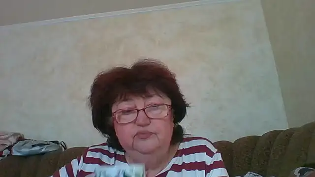 Snapshot of MilaSky5303 chatting on October 23, 2025, 9:30 am MilaSky5303 online show from October 23, 2025, 9:30 am