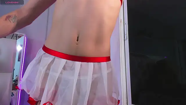 Darlyn tenderhot   online show from November 6, 2025, 11:31 pm