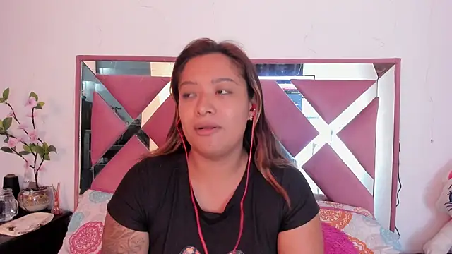 Snapshot of bellalumi chatting on May 23, 2026, 3:16 am bellalumi online show from May 23, 2026, 3:16 am