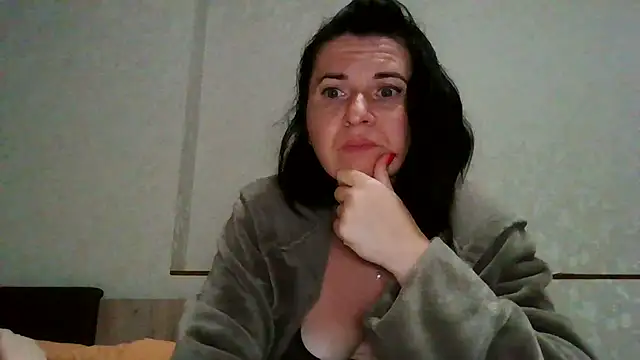 owl psy online show from May 27, 2026, 7:21 pm