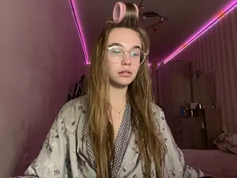 Snapshot of bellameow88 chatting on October 16, 2025, 12:02 pm bellameow88 online show from October 16, 2025, 12:02 pm