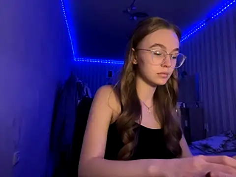 Snapshot of bellameow88 chatting on October 23, 2025, 11:53 am bellameow88 online show from October 23, 2025, 11:53 am