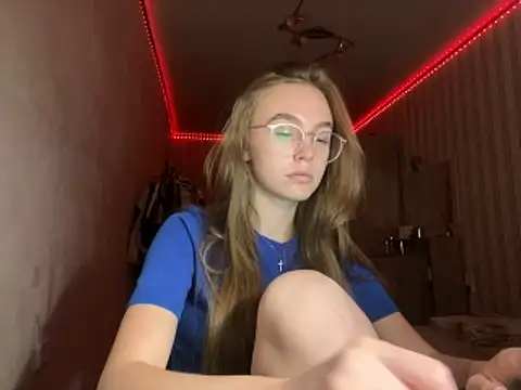 Snapshot of bellameow88 chatting on October 14, 2025, 12:06 pm bellameow88 online show from October 14, 2025, 12:06 pm