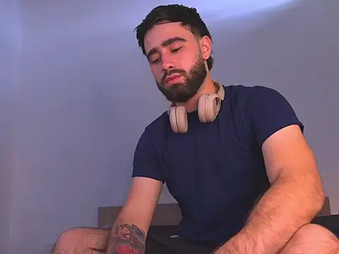 Snapshot of zack_sullivan22 chatting on October 3, 2025, 7:37 pm zack sullivan22 online show from October 3, 2025, 7:37 pm