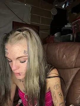 ittybittymeryssa online show from March 22, 2026, 6:09 pm